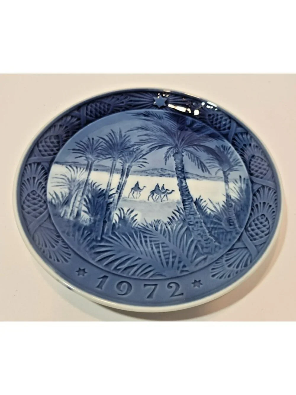 Vtg 1972 Royal Copenhagen Christmas Plate In The Desert Denmark Blue White